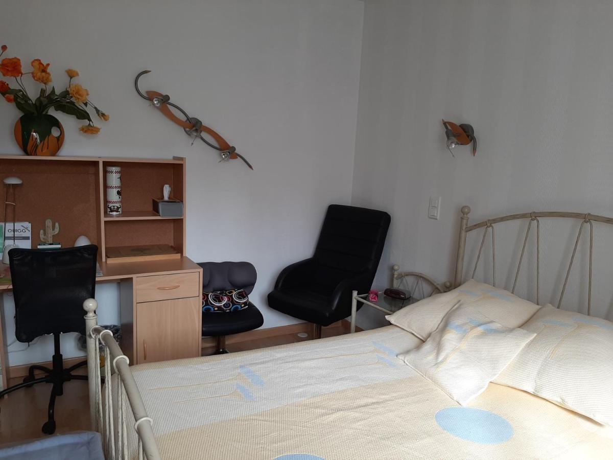 La Palatine Chambre Chez L Habitant A 20 Mn De Rodez Calmont  外观 照片